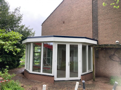 Serre - uitbouw woning